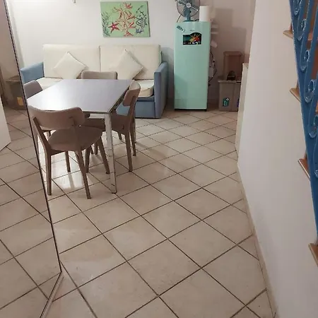Casetta Blue House Via Dell'indipendenza Apartment *